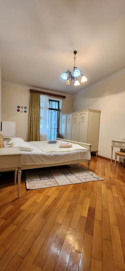 Gelahouse Aparthotel Batumi Eksteriør bilde